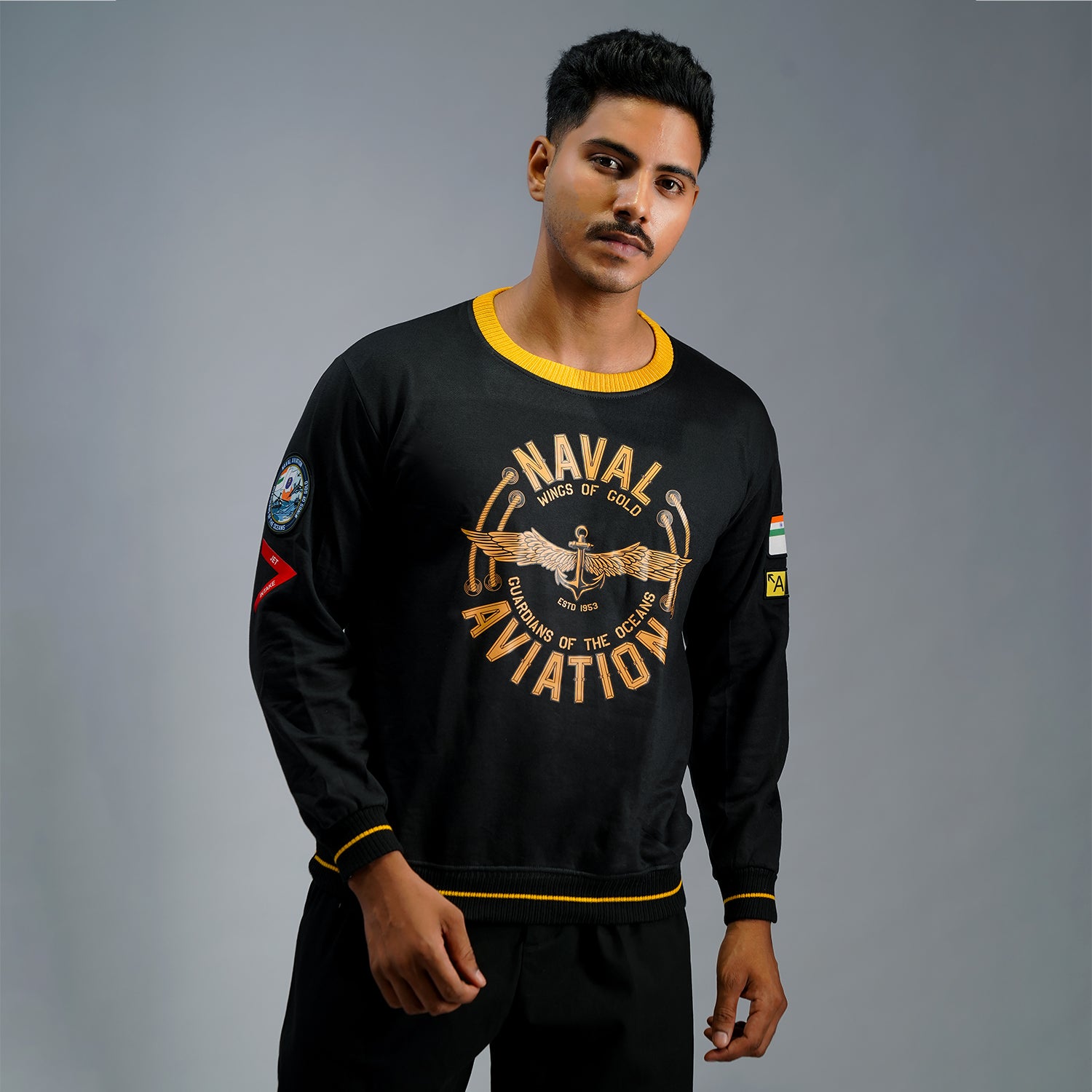 Indian Naval Aviation: Wings of Gold Black Oversized Sweatshirt