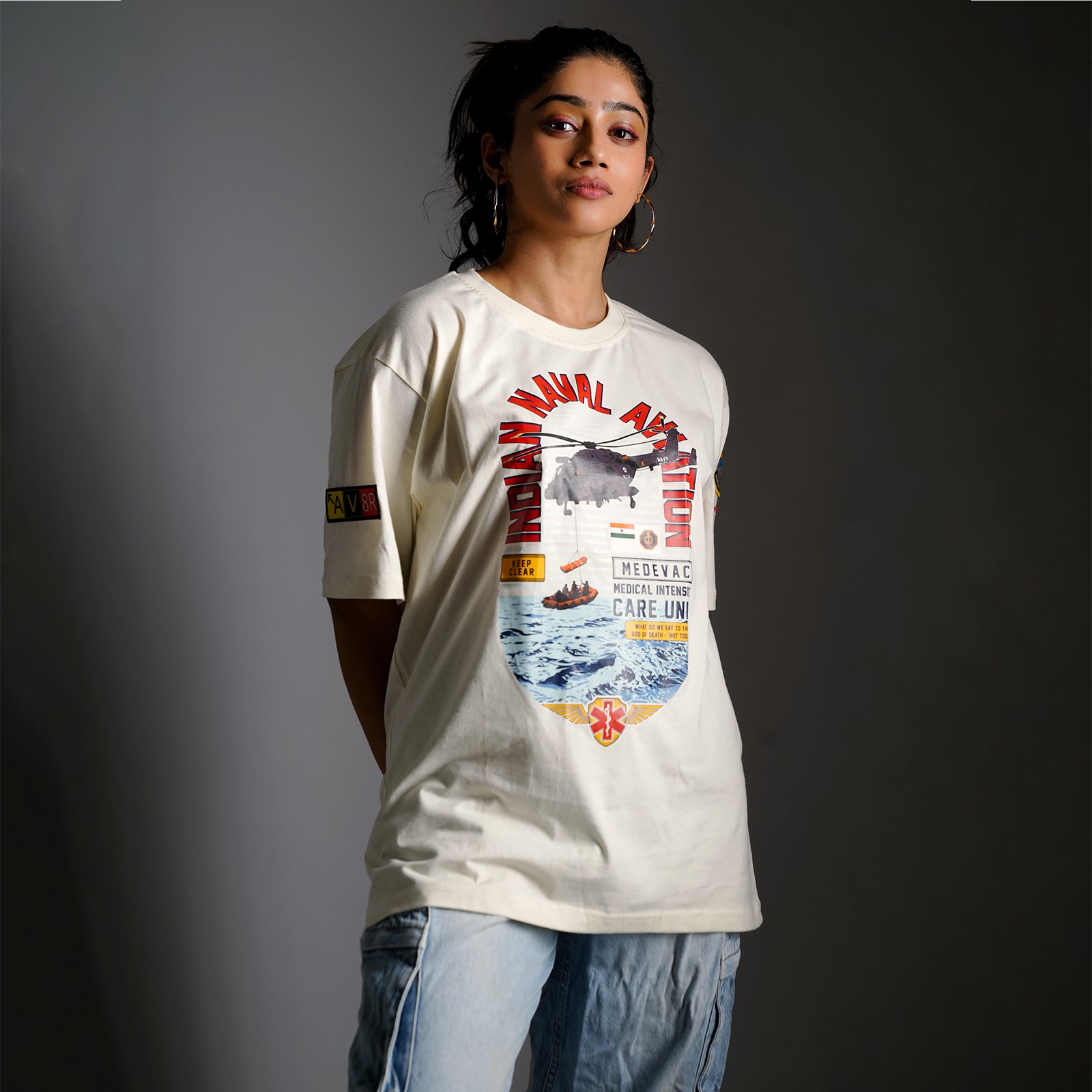 Indian Naval Aviation: MEDEVAC Rescue White Oversized T-Shirt