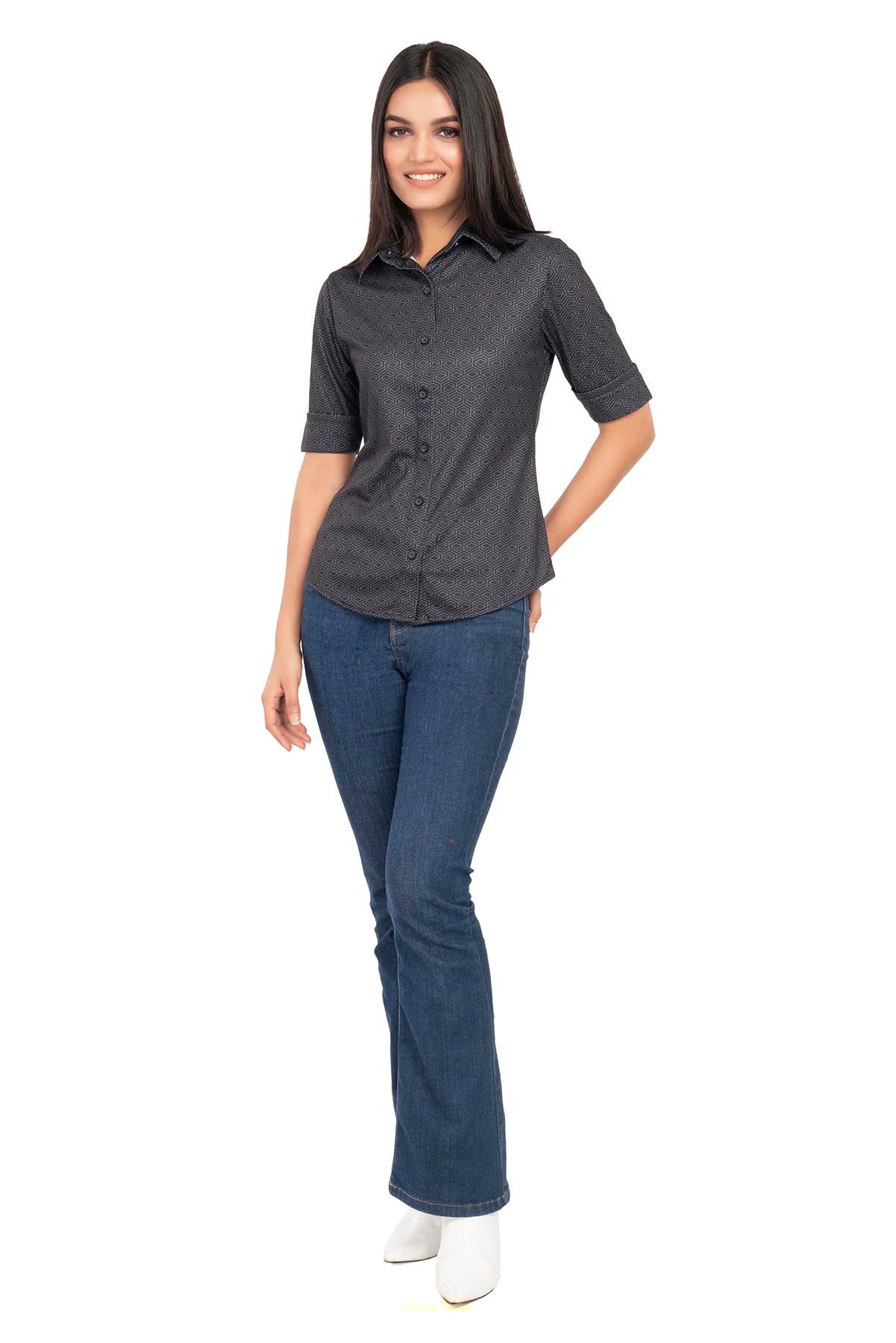 Black Geometric Pattern Shirtee