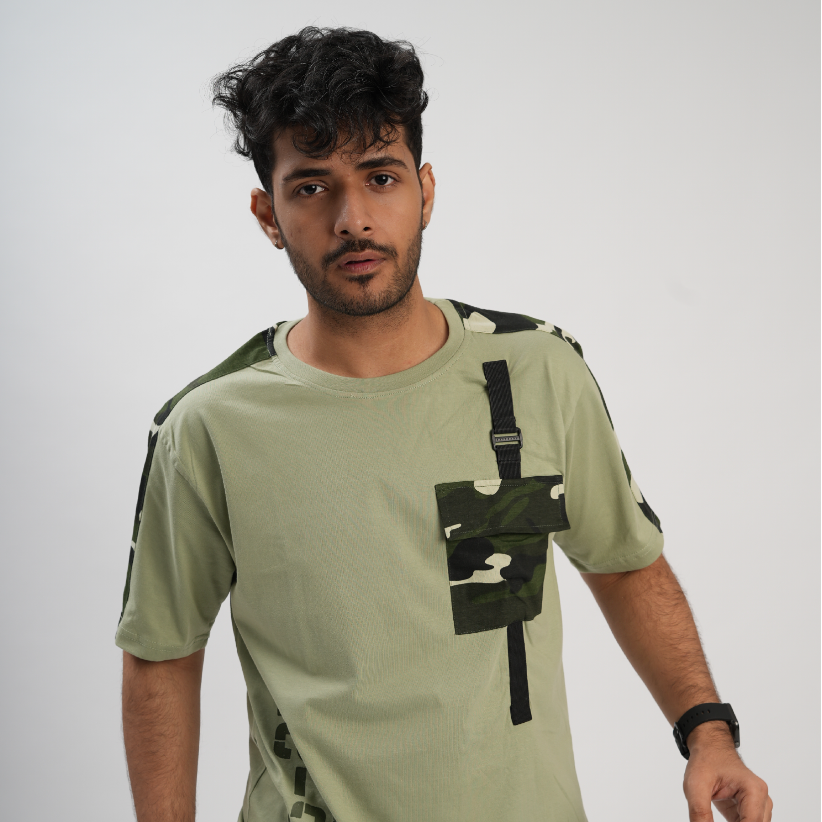 Indian Air Force: The MIG-21 Oversized Sage Green T-Shirt