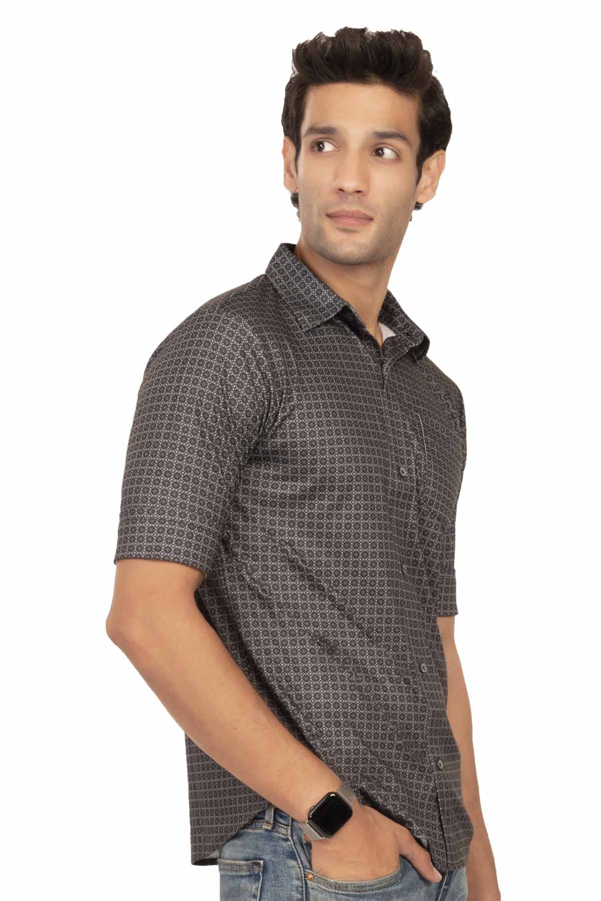 Black Gothic Pattern Regular Fit Shirtee